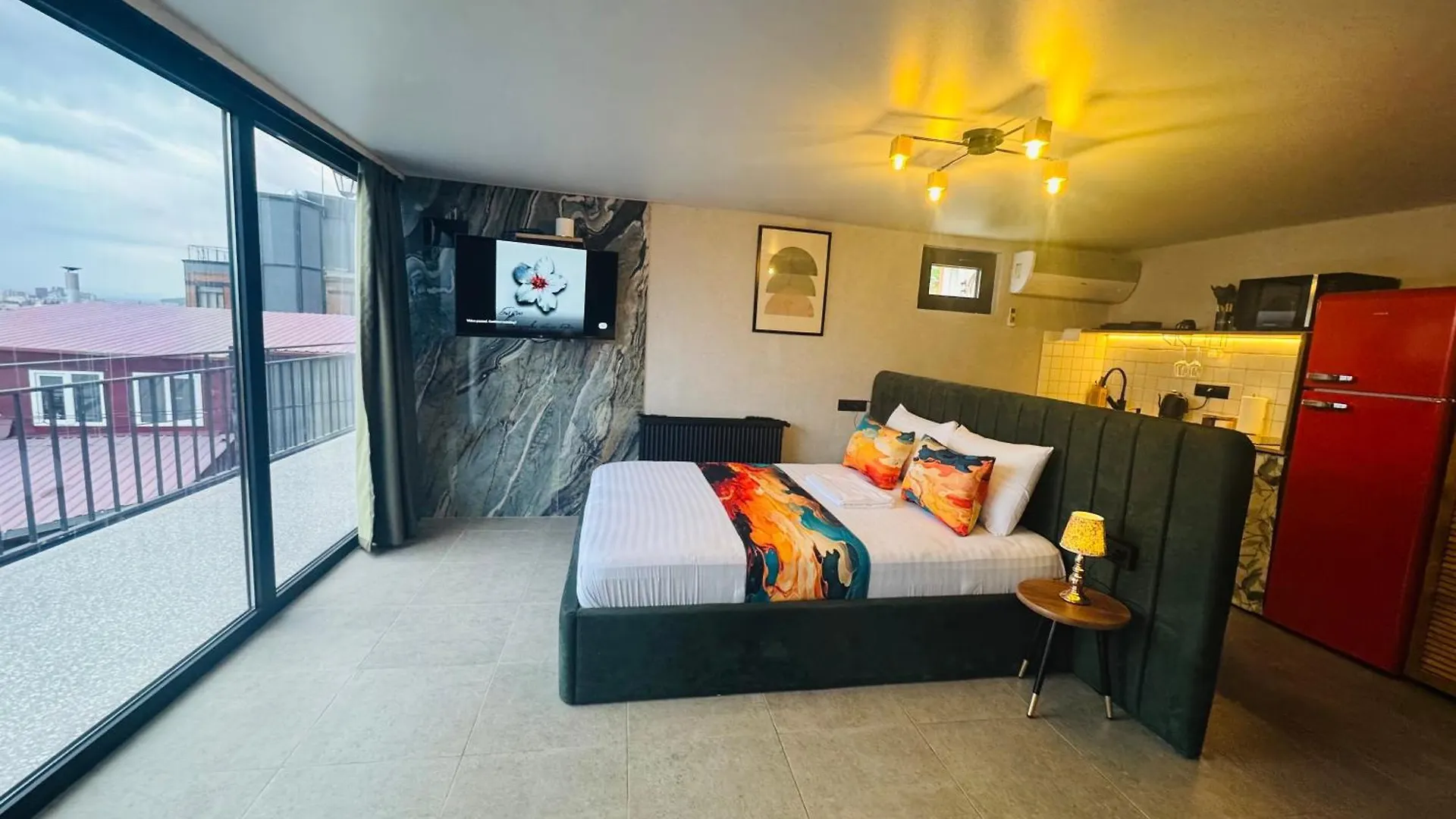 Premium Apartments With Terrace In Old Tbiliszi