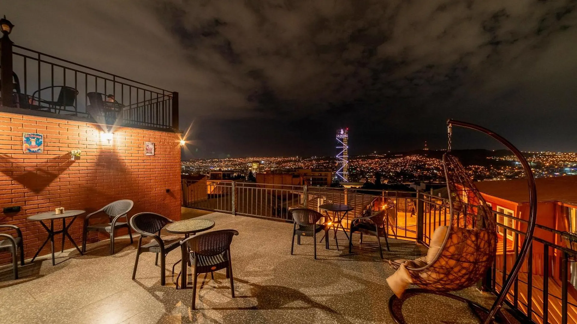 Premium Apartments With Terrace In Old Tbiliszi 0*,  Grúzia